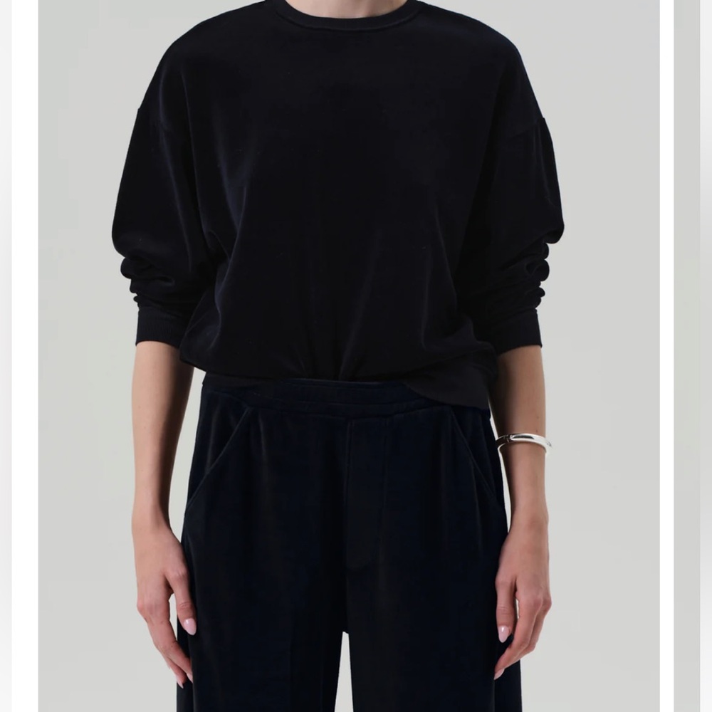 NWT Vintage Velour Crewneck In Notte Medium